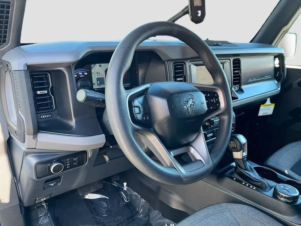 2023 Ford Bronco 6th Gen - Image 9 of 20
