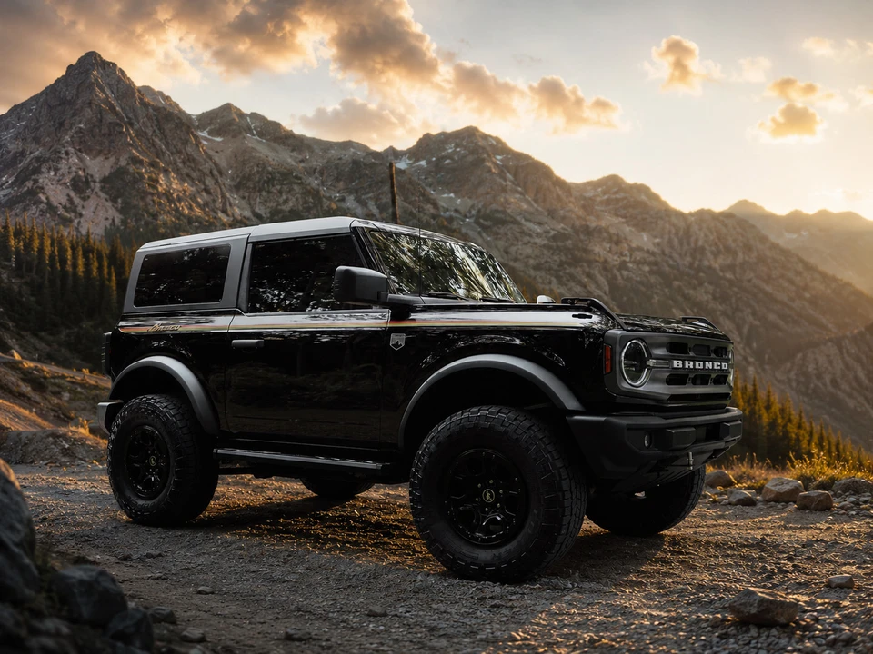 2023 Ford Bronco 6th Gen - Image 5 of 8