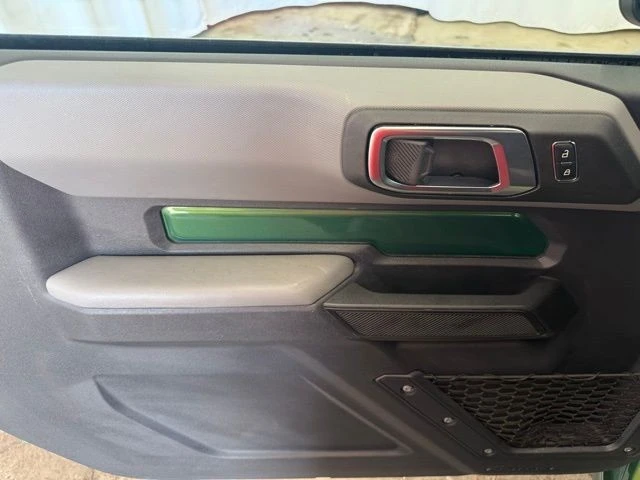 2023 Ford Bronco 6th Gen - Image 15 of 28