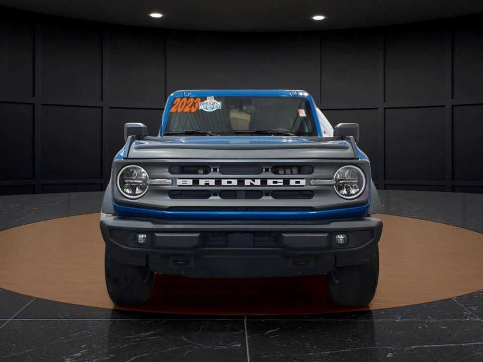 2023 Ford Bronco 6th Gen - Image 2 of 24