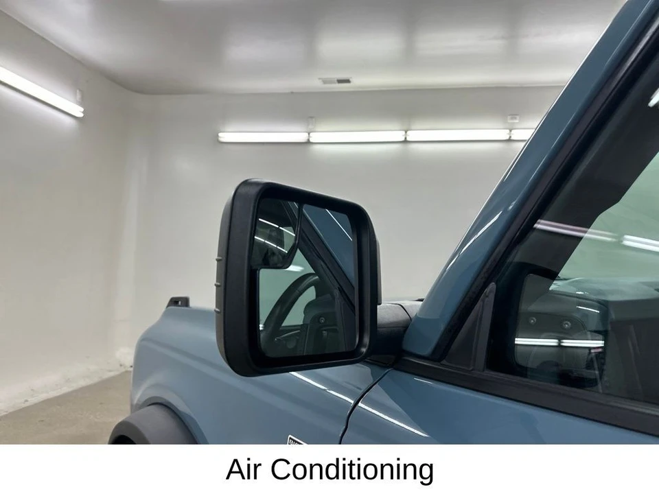 2023 Ford Bronco 6th Gen - Image 18 of 31