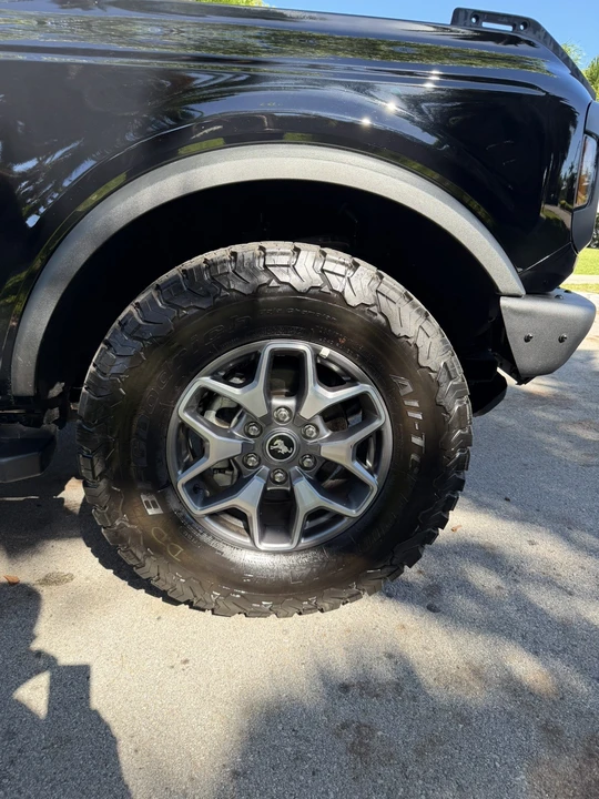 2023 Ford Bronco 6th Gen - Image 5 of 26