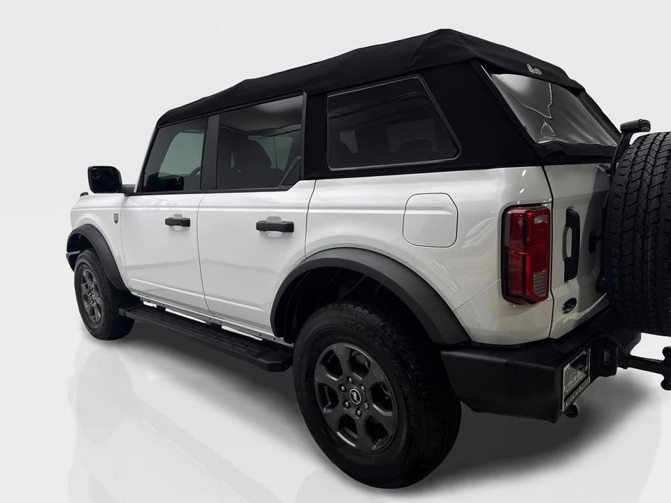 2023 Ford Bronco 6th Gen - Image 14 of 21
