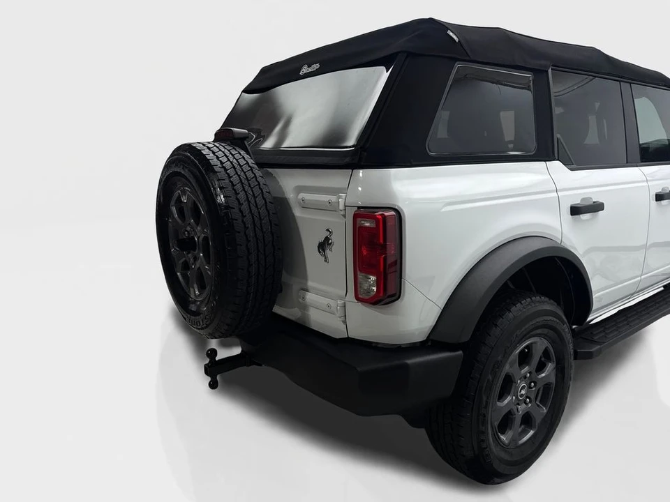 2023 Ford Bronco 6th Gen - Image 18 of 31