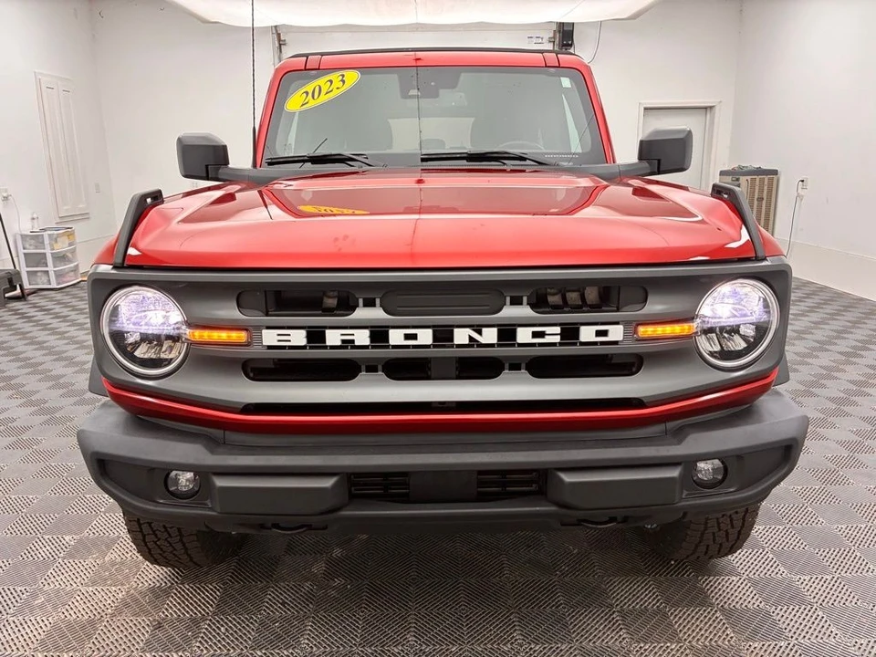 2023 Ford Bronco 6th Gen - Image 12 of 12