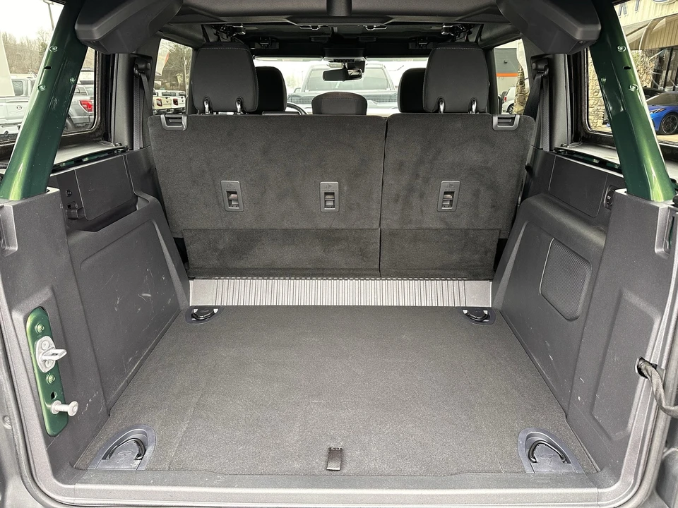 2023 Ford Bronco 6th Gen - Image 17 of 31