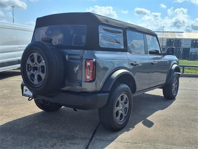 2023 Ford Bronco 6th Gen - Image 2 of 21
