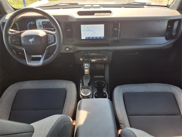 2023 Ford Bronco 6th Gen - Image 3 of 21