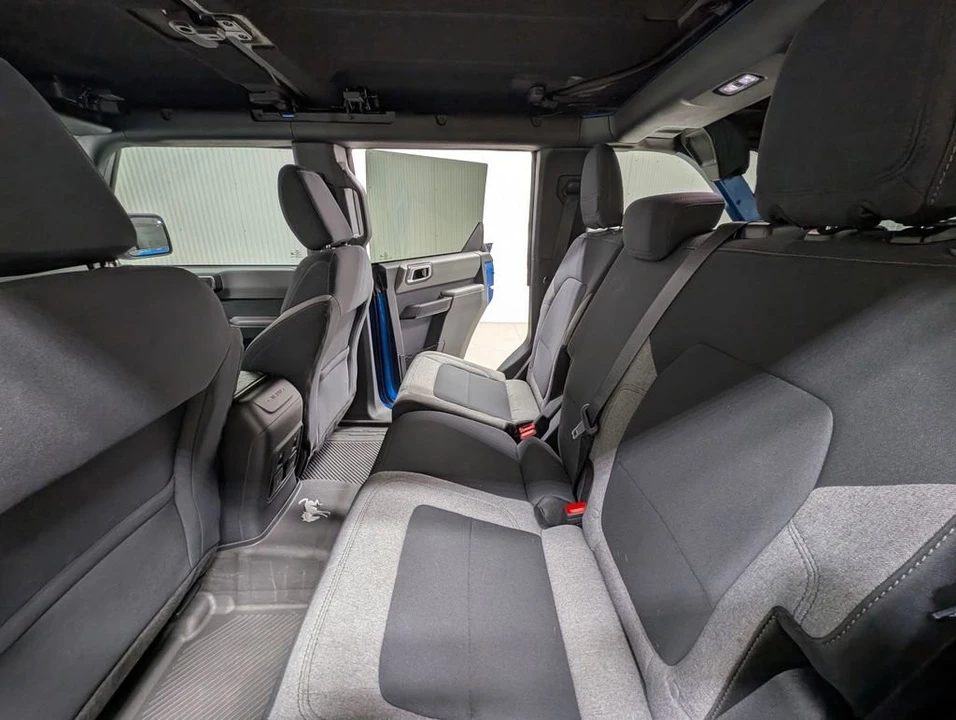 2023 Ford Bronco 6th Gen - Image 16 of 31