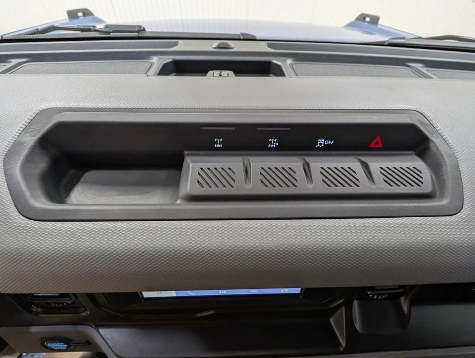 2023 Ford Bronco 6th Gen - Image 10 of 31