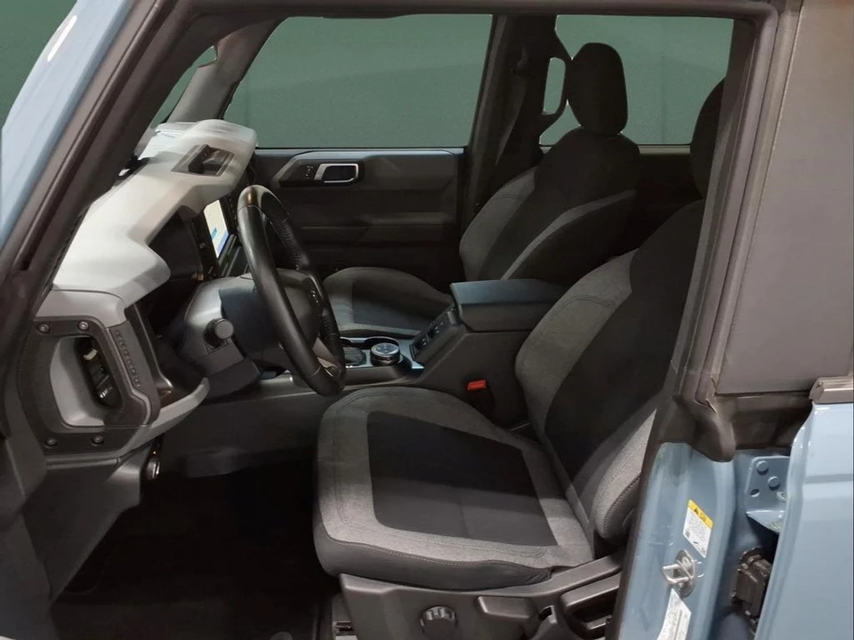 2023 Ford Bronco 6th Gen - Image 24 of 27