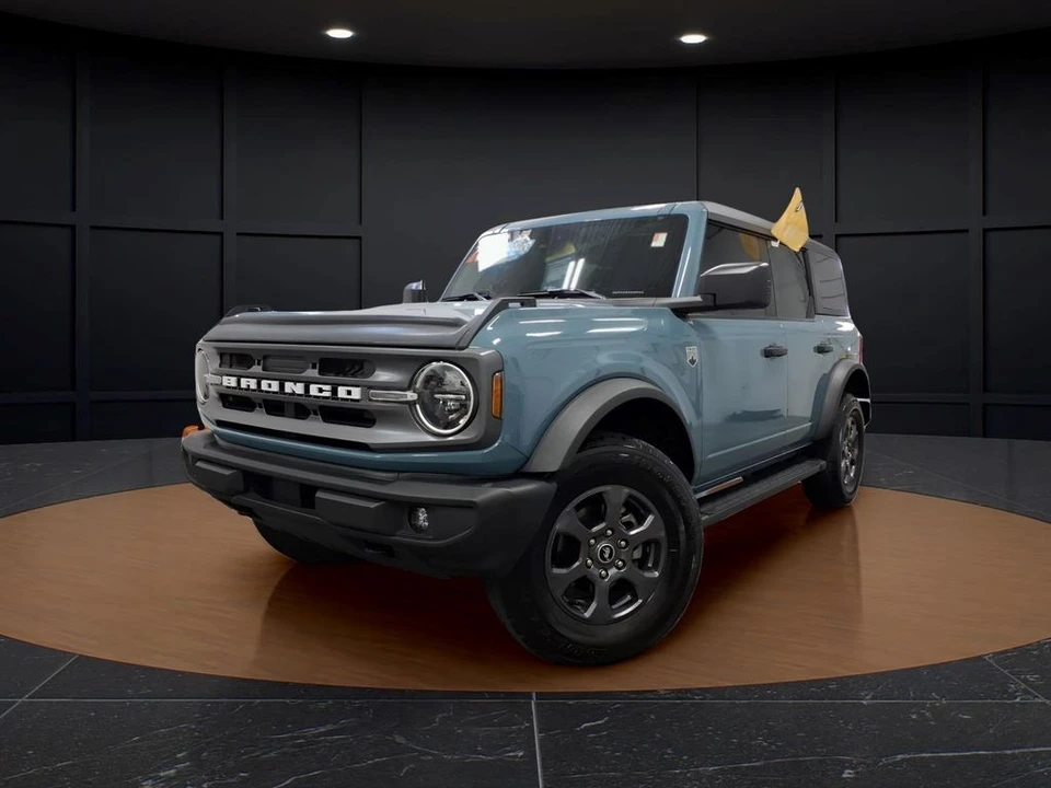 2023 Ford Bronco 6th Gen - Image 3 of 27