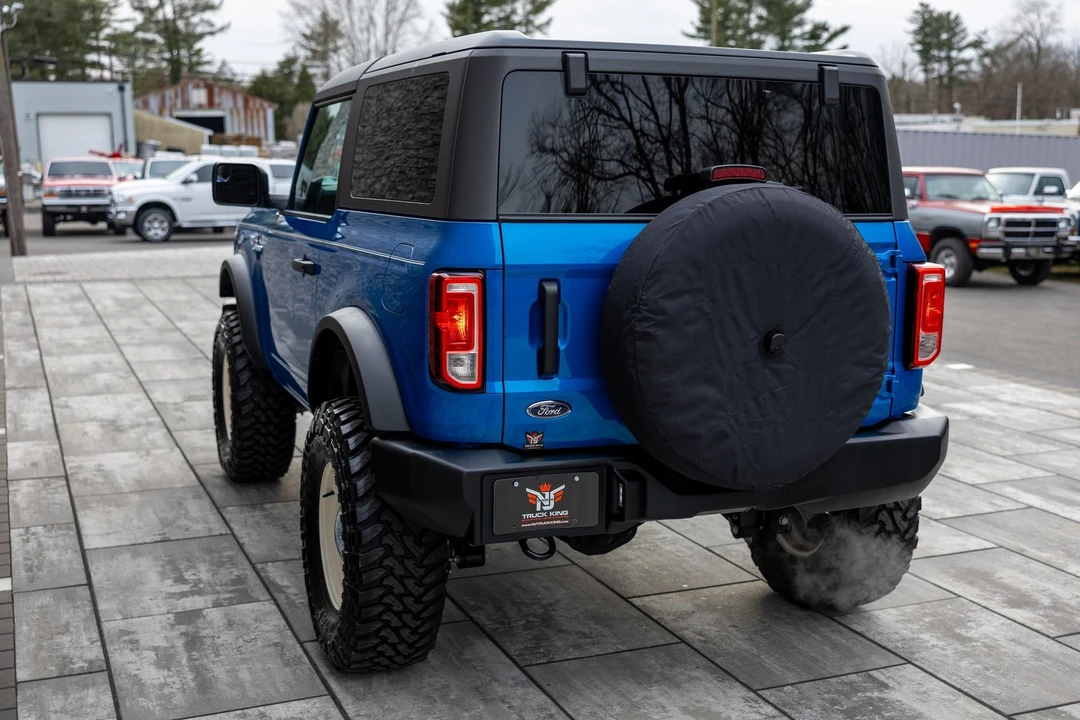 2023 Ford Bronco 6th Gen - Image 17 of 21