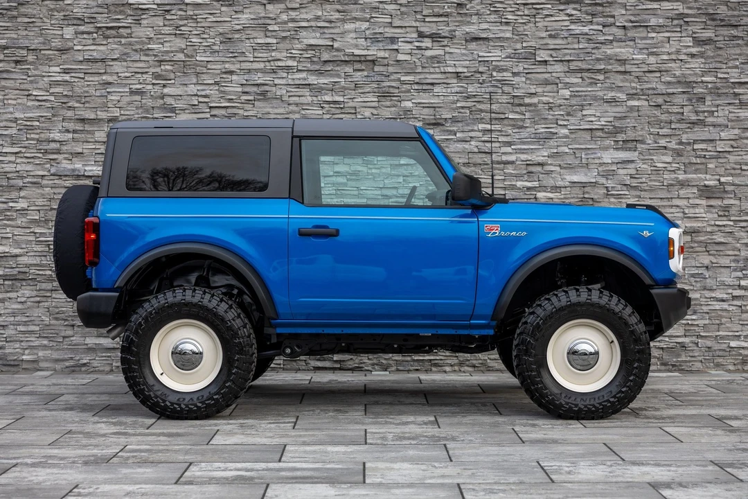 2023 Ford Bronco 6th Gen - Image 11 of 21