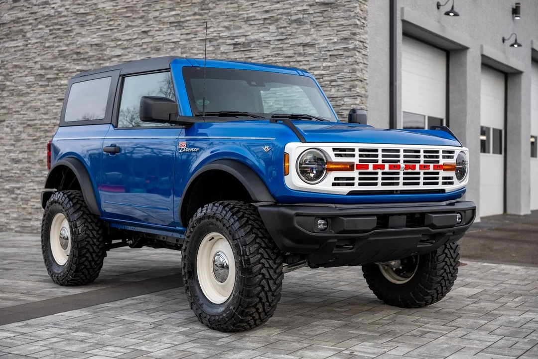 2023 Ford Bronco 6th Gen - Image 9 of 21