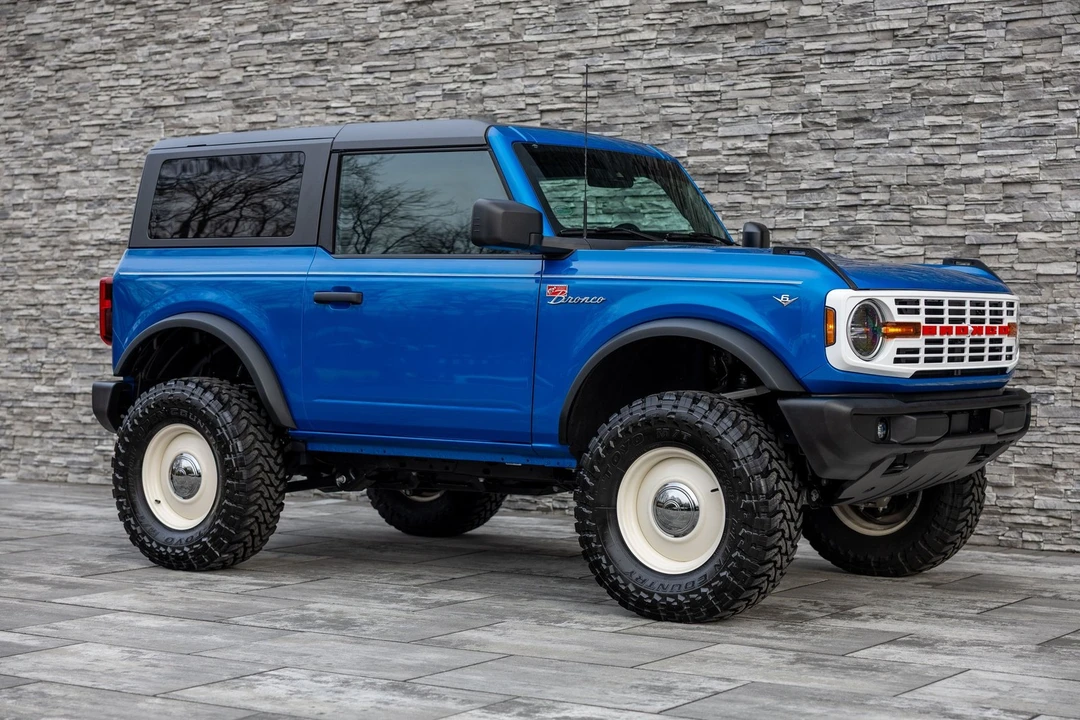 2023 Ford Bronco 6th Gen - Image 10 of 21
