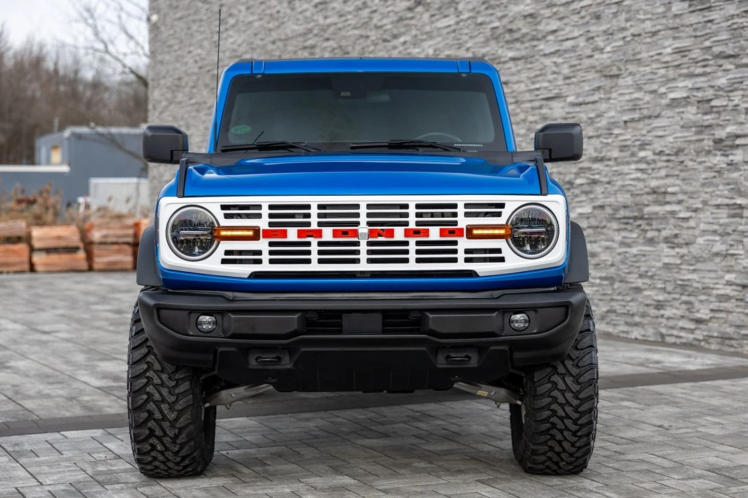 2023 Ford Bronco 6th Gen - Image 8 of 21