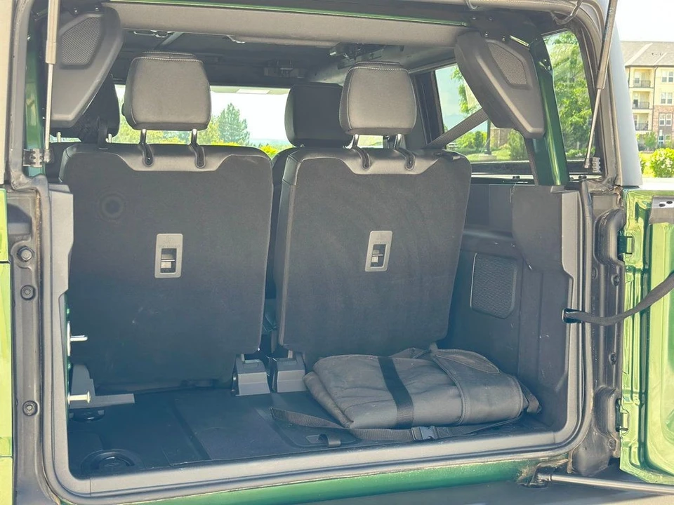 2023 Ford Bronco 6th Gen - Image 10 of 12