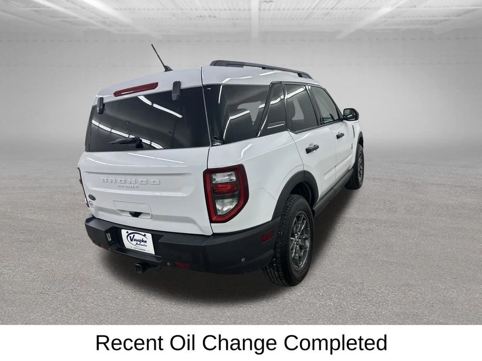 2023 Ford Bronco 6th Gen - Image 15 of 31