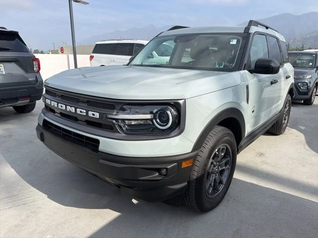 2023 Ford Bronco 6th Gen - Image 3 of 12