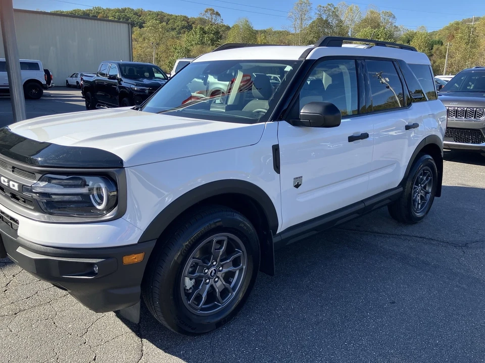 2023 Ford Bronco 6th Gen - Image 3 of 12