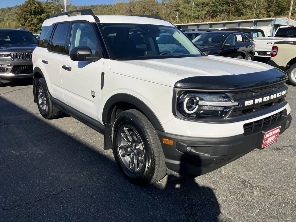 2023 Ford Bronco 6th Gen - Image 5 of 12