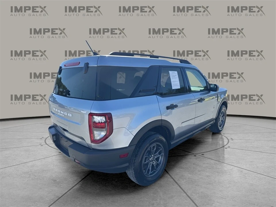 2023 Ford Bronco 6th Gen - Image 5 of 12