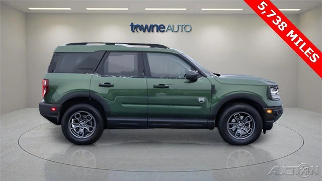 2023 Ford Bronco 6th Gen - Image 8 of 21