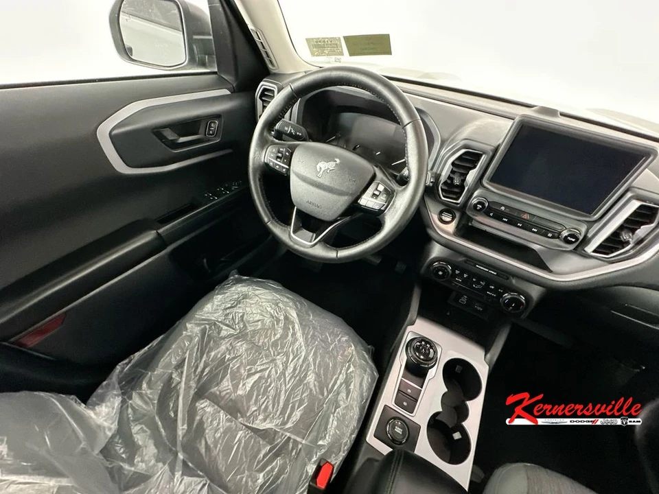 2023 Ford Bronco 6th Gen - Image 9 of 24
