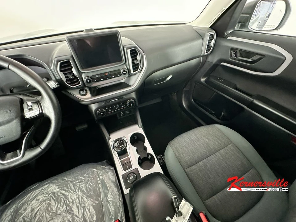 2023 Ford Bronco 6th Gen - Image 11 of 24