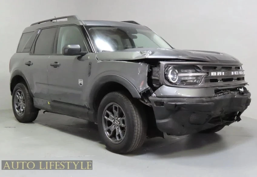2023 Ford Bronco 6th Gen - Image 3 of 31