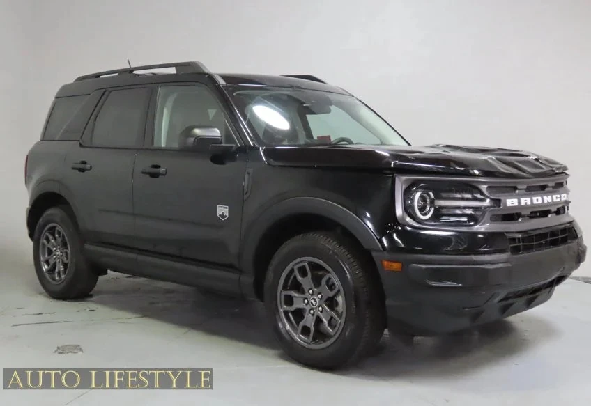 2023 Ford Bronco 6th Gen - Image 3 of 21