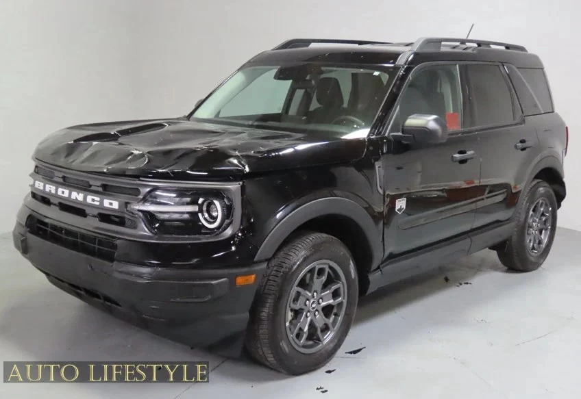 2023 Ford Bronco 6th Gen - Image 2 of 21