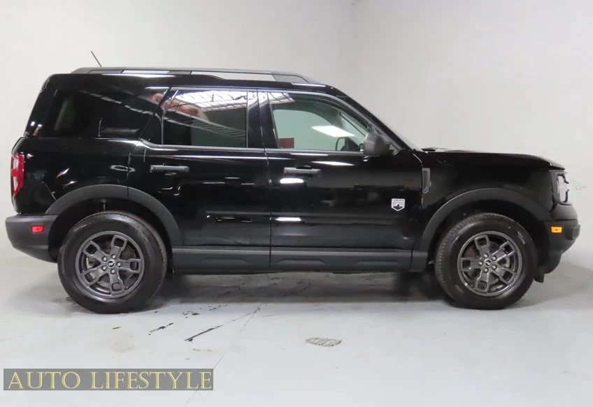 2023 Ford Bronco 6th Gen - Image 6 of 21