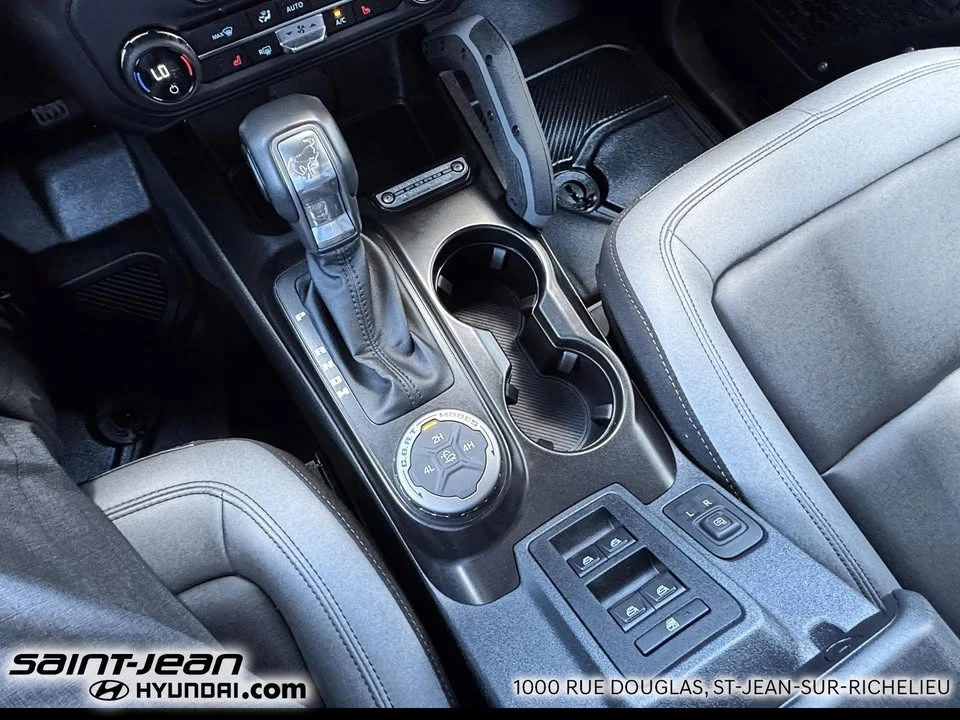 2023 Ford Bronco 6th Gen - Image 13 of 20
