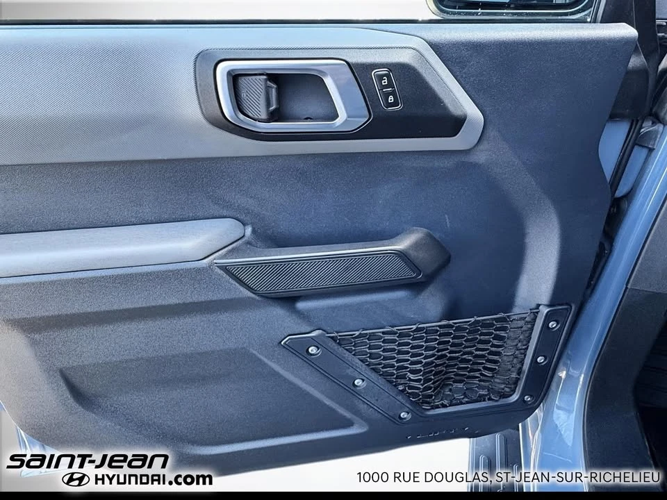 2023 Ford Bronco 6th Gen - Image 9 of 20