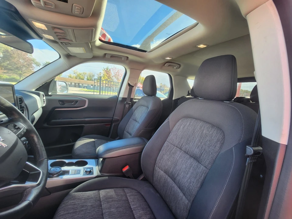 2023 Ford Bronco 6th Gen - Image 15 of 21