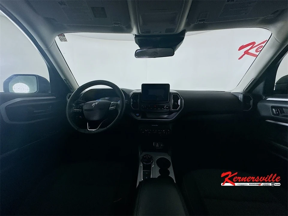 2023 Ford Bronco 6th Gen - Image 10 of 21