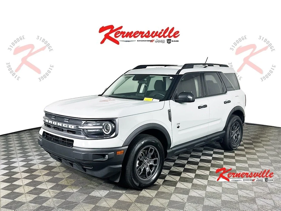 2023 Ford Bronco 6th Gen - Image 3 of 12