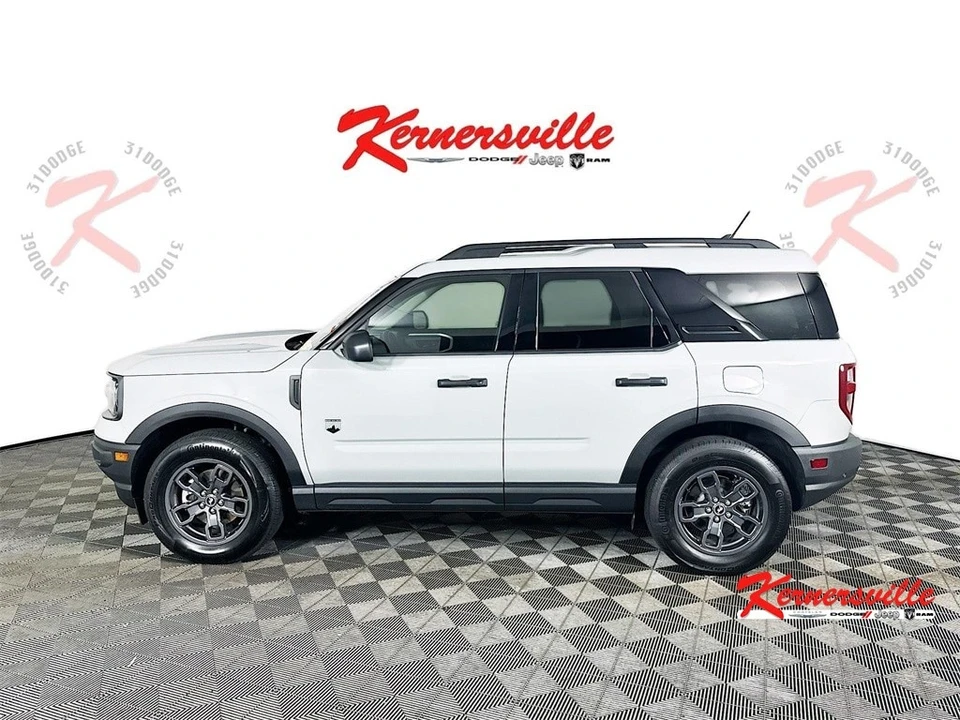2023 Ford Bronco 6th Gen - Image 4 of 12