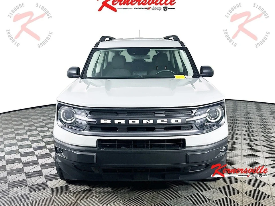 2023 Ford Bronco 6th Gen - Image 2 of 21