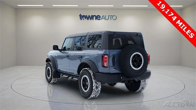 2023 Ford Bronco 6th Gen - Image 4 of 21