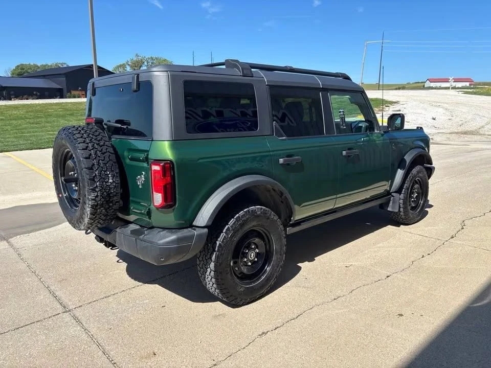 2023 Ford Bronco 6th Gen - Image 4 of 13