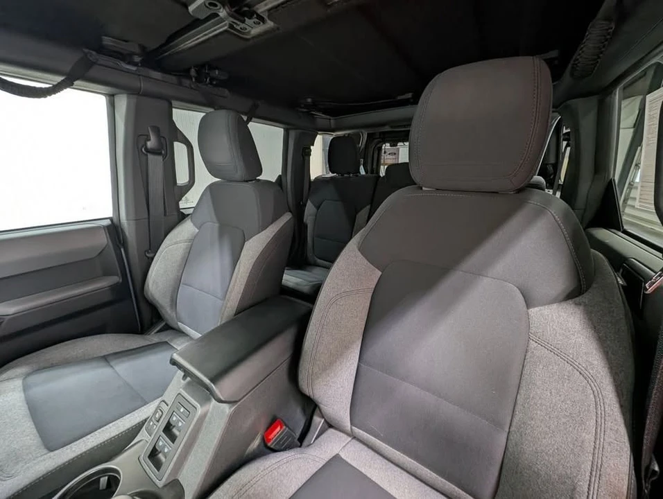 2023 Ford Bronco 6th Gen - Image 13 of 20