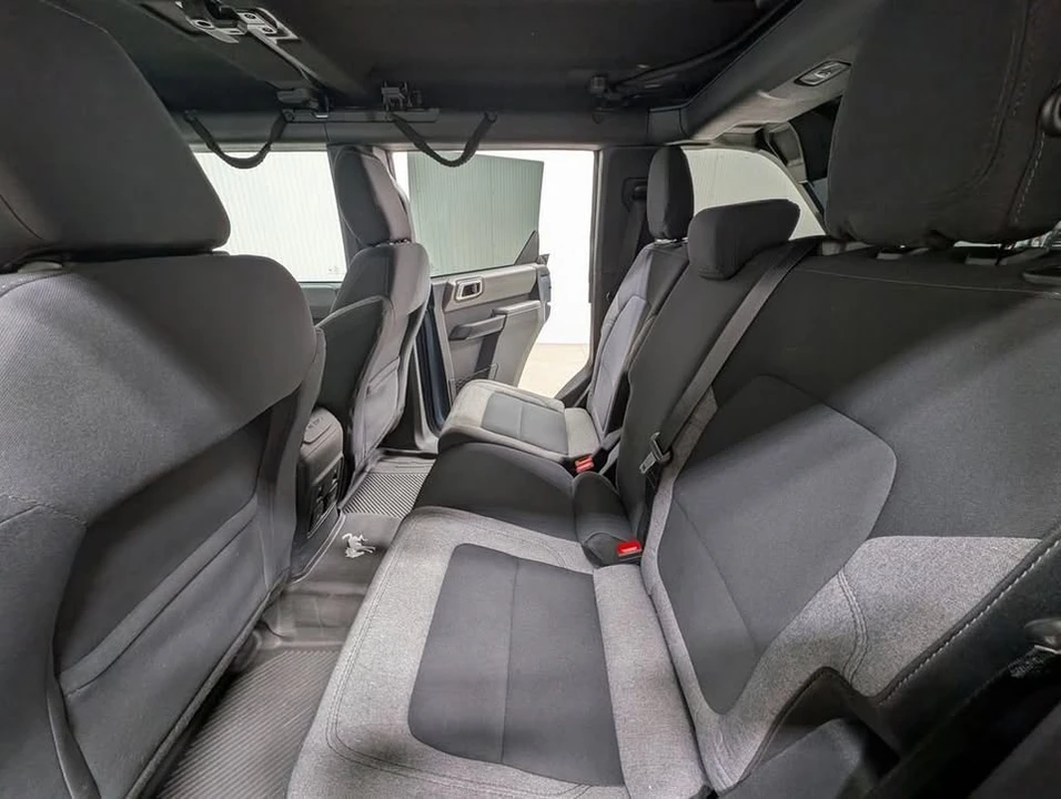 2023 Ford Bronco 6th Gen - Image 14 of 20