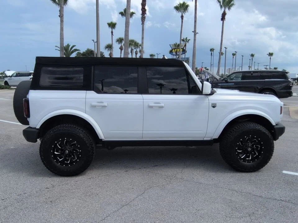 2023 Ford Bronco 6th Gen - Image 2 of 13