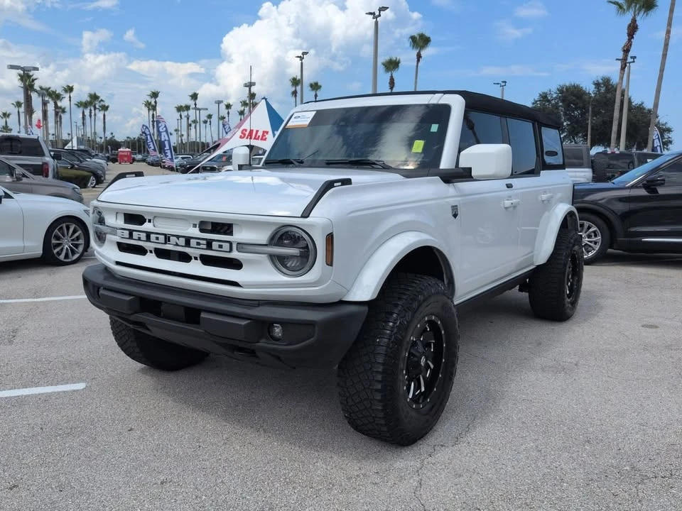 2023 Ford Bronco 6th Gen - Image 5 of 13