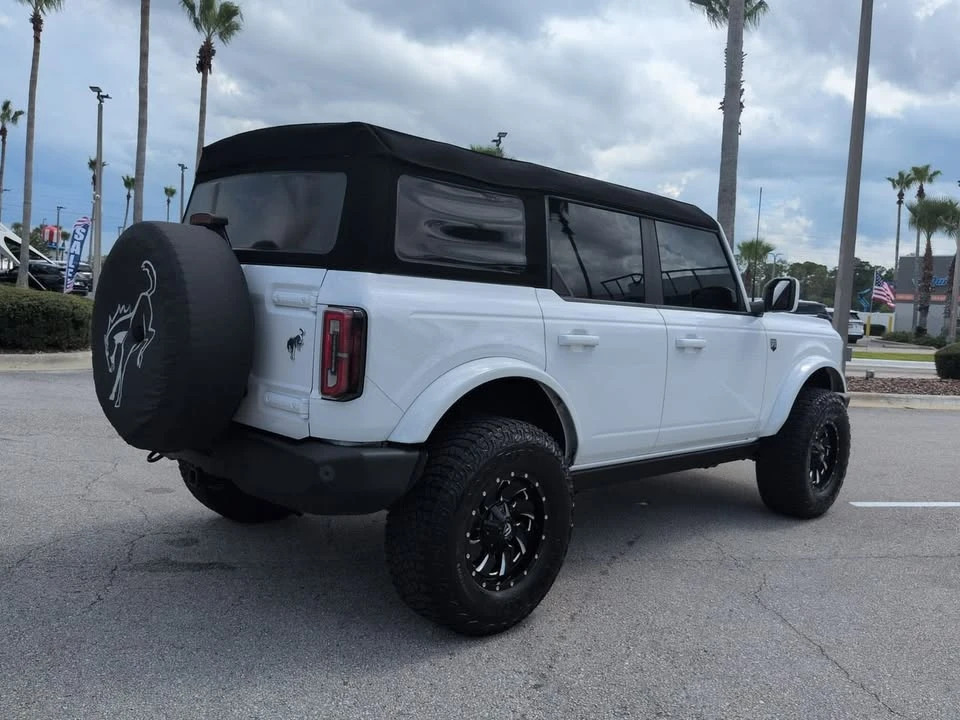2023 Ford Bronco 6th Gen - Image 3 of 13