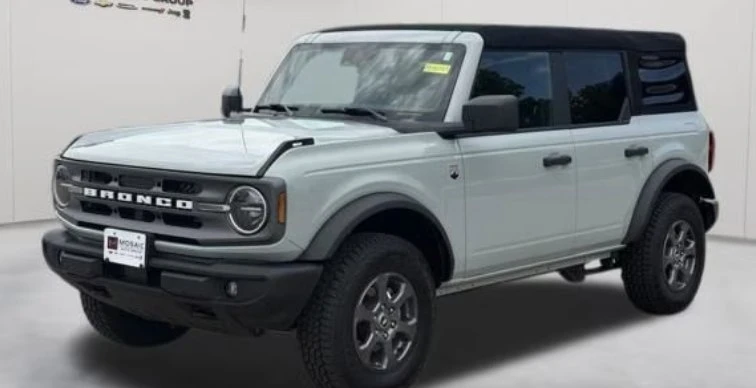 2023 Ford Bronco 6th Gen - Image 3 of 12