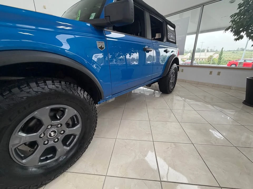 2023 Ford Bronco 6th Gen - Image 3 of 7
